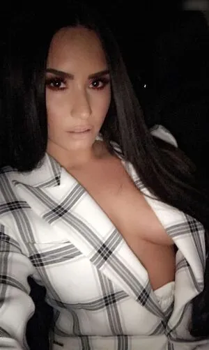 Demi Lovato OnlyFans Leaked Free Thumbnail Picture - #Zp9jkdPLPo