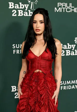 Demi Lovato OnlyFans Leaked Free Thumbnail Picture - #ZqrTjW2wUq