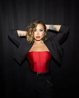 Demi Lovato OnlyFans Leaked Free Thumbnail Picture - #c8jgvpJRBM