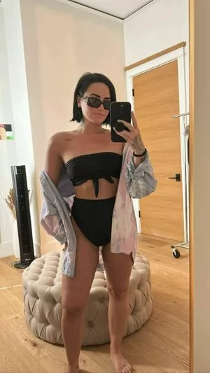 Demi Lovato OnlyFans Leaked Free Thumbnail Picture - #iIXUKuAgIz