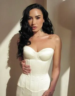 Demi Lovato OnlyFans Leaked Free Thumbnail Picture - #mnFTT7QGvp