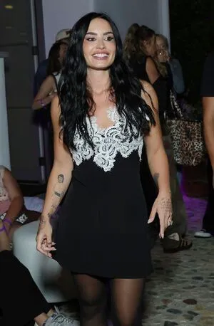 Demi Lovato OnlyFans Leaked Free Thumbnail Picture - #q4LtXV0987