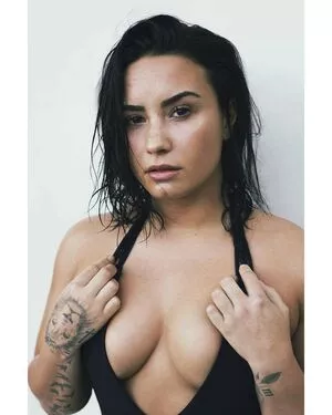 Demi Lovato OnlyFans Leaked Free Thumbnail Picture - #qD4hP3k5kS