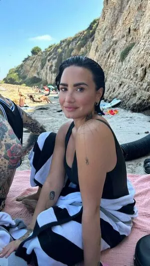 Demi Lovato OnlyFans Leaked Free Thumbnail Picture - #saUgYI1SVF