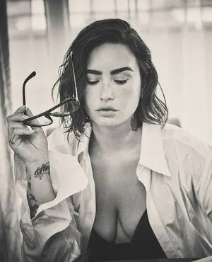 Demi Lovato OnlyFans Leaked Free Thumbnail Picture - #ub1KNqd84J