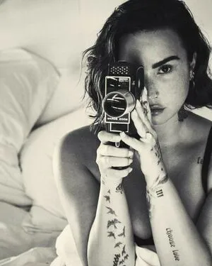 Demi Lovato OnlyFans Leaked Free Thumbnail Picture - #uw0qTRgxOR
