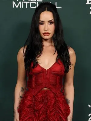 Demi Lovato OnlyFans Leaked Free Thumbnail Picture - #v4zElXAEyl