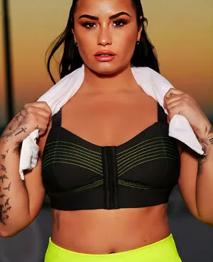 Demi Lovato OnlyFans Leaked Free Thumbnail Picture - #vfNCPvnoer