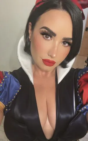 Demi Lovato OnlyFans Leaked Free Thumbnail Picture - #vt4dzT4riB