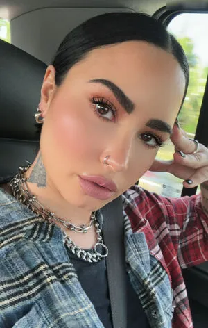 Demi Lovato OnlyFans Leaked Free Thumbnail Picture - #y3RsDjogqb