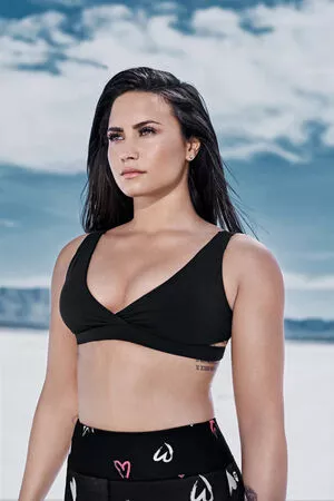 Demi Lovato OnlyFans Leaked Free Thumbnail Picture - #yS7bdEMLo5