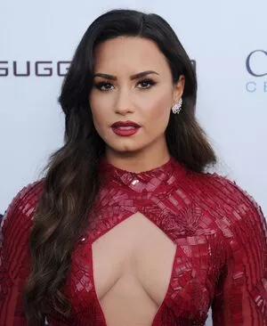 Demi Lovato OnlyFans Leaked Free Thumbnail Picture - #yf2SDSQbRV