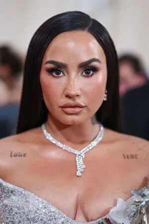 Demi Lovato OnlyFans Leaked Free Thumbnail Picture - #yx6swbmfNf