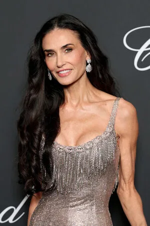 Demi Moore OnlyFans Leaked Free Thumbnail Picture - #9ibVVqJ1KA
