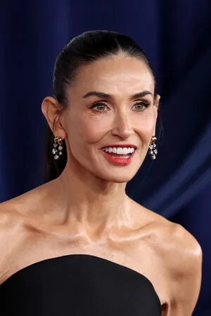 Demi Moore OnlyFans Leaked Free Thumbnail Picture - #BV5ziAFv4E
