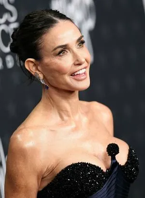 Demi Moore OnlyFans Leaked Free Thumbnail Picture - #BdWz4h0GRa