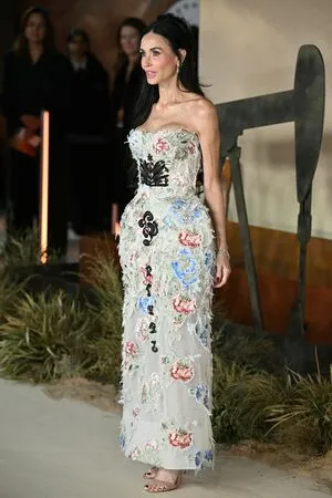 Demi Moore OnlyFans Leaked Free Thumbnail Picture - #Gez9A6BxHE