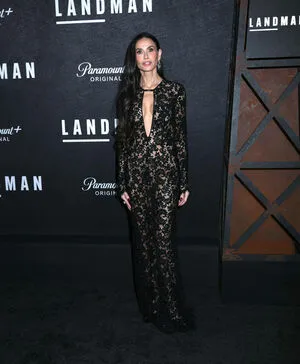 Demi Moore OnlyFans Leaked Free Thumbnail Picture - #PMc8WFZSYQ