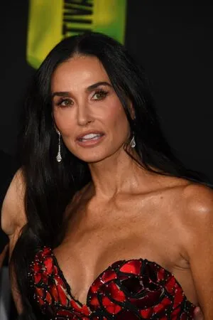 Demi Moore OnlyFans Leaked Free Thumbnail Picture - #TAuij8WjLG