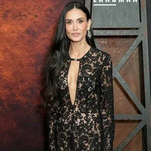 Demi Moore OnlyFans Leaked Free Thumbnail Picture - #aWIhqR2Uv2