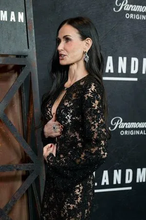 Demi Moore OnlyFans Leaked Free Thumbnail Picture - #c6RTn3vuLk