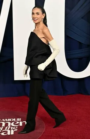 Demi Moore OnlyFans Leaked Free Thumbnail Picture - #dcFUHZEzWb