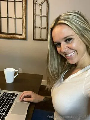 Demirae33 OnlyFans Leaked Free Thumbnail Picture - #Pn5ZiCclcz