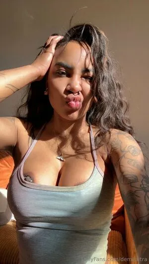 Demisutra OnlyFans Leaked Free Thumbnail Picture - #XloZgMBdKM