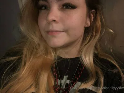 Demonicdollyyysfw OnlyFans Leaked Free Thumbnail Picture - #FlLcGe9Qkr