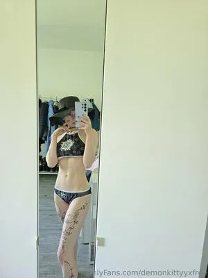 Demonkittyyxfree OnlyFans Leaked Free Thumbnail Picture - #fSIsL31yoL
