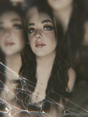 Demonsfree OnlyFans Leaked Free Thumbnail Picture - #Mhqvwed68K