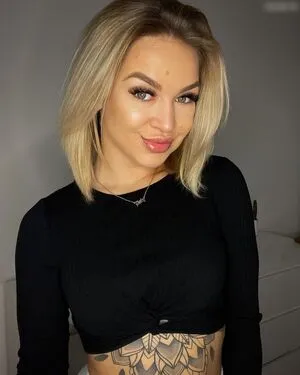 Deni Dream OnlyFans Leaked Free Thumbnail Picture - #39RCACxSO7