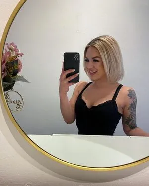 Deni Dream OnlyFans Leaked Free Thumbnail Picture - #cqce4hwYA7