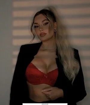 Denise Mski OnlyFans Leaked Free Thumbnail Picture - #B6b2HSkODo