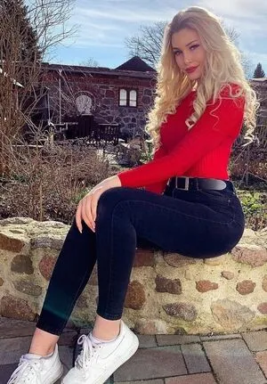 Denise Mski OnlyFans Leaked Free Thumbnail Picture - #Au49temveg