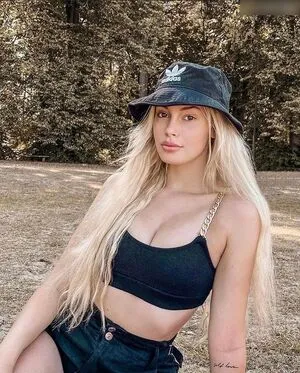 Denise Mski OnlyFans Leaked Free Thumbnail Picture - #R0PbhMjc50