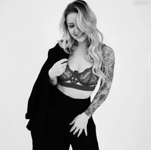 Denise Schwitalle OnlyFans Leaked Free Thumbnail Picture - #doDBHr3KhR