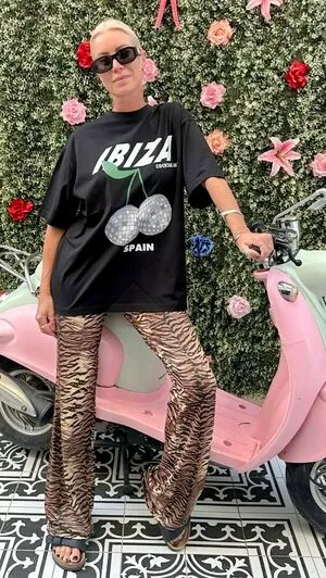 Denise Van Outen OnlyFans Leaked Free Thumbnail Picture - #ZZPz8a0zE7