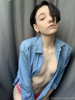 Deniss98 OnlyFans Leaked Free Thumbnail Picture - #mNrg1Apldt