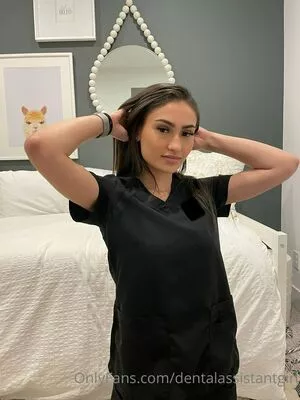 Dentalassistantgirl OnlyFans Leaked Free Thumbnail Picture - #2Hnu8EsnUx