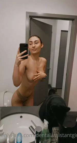 Dentalassistantgirl OnlyFans Leaked Free Thumbnail Picture - #y007bmylnn