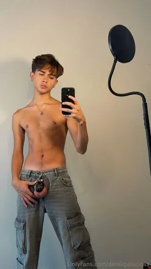 Derekpalacioss OnlyFans Leaked Free Thumbnail Picture - #b6V6QThkC3