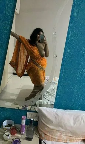 Desi Aurora OnlyFans Leaked Free Thumbnail Picture - #64YyiMObm1