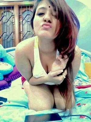 Desi Collection OnlyFans Leaked Free Thumbnail Picture - #BWLrymALsB