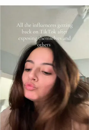 Desi Vip OnlyFans Leaked Free Thumbnail Picture - #VVSiR359QW