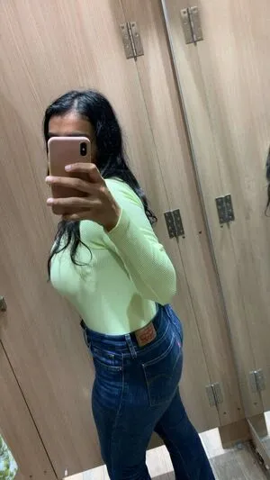 Desiaurora OnlyFans Leaked Free Thumbnail Picture - #80uyXcPQft