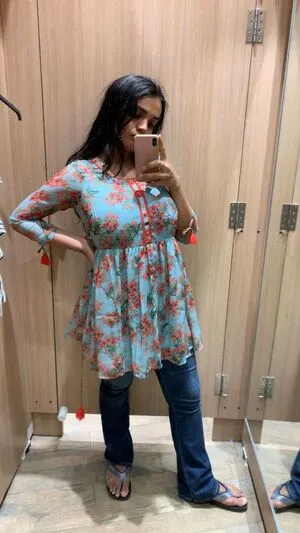 Desiaurora OnlyFans Leaked Free Thumbnail Picture - #anTTOrDzUY