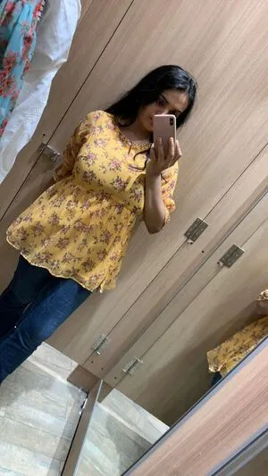 Desiaurora OnlyFans Leaked Free Thumbnail Picture - #fPXkRQrbZQ