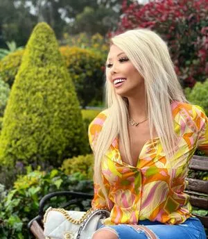 Desirabllle OnlyFans Leaked Free Thumbnail Picture - #1txnERfILG