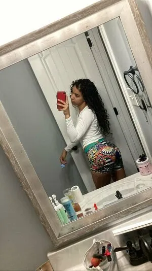 Desiree Sinns OnlyFans Leaked Free Thumbnail Picture - #IWrC8Nozqb